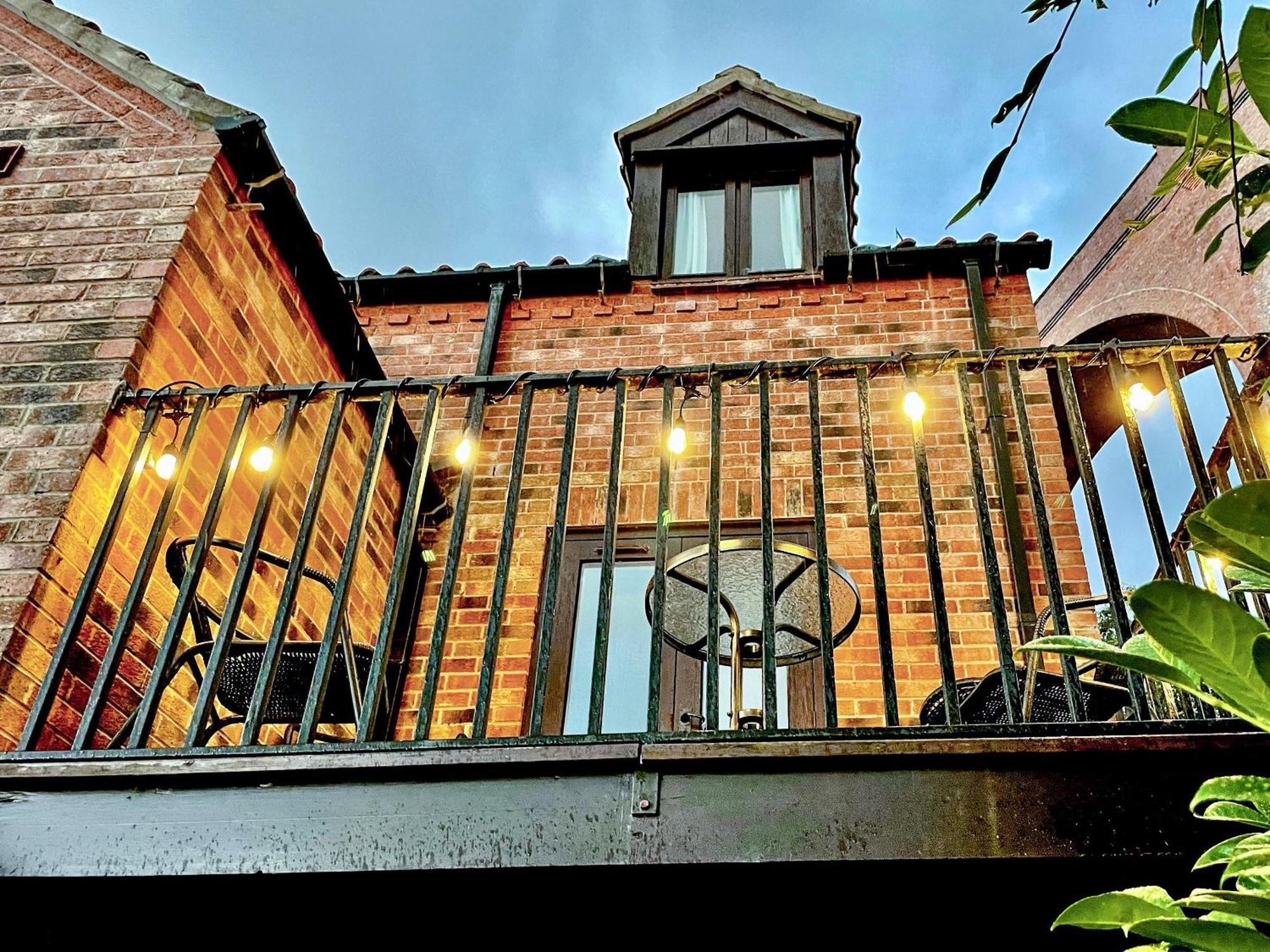 Quackers Villa Whitby Exterior foto
